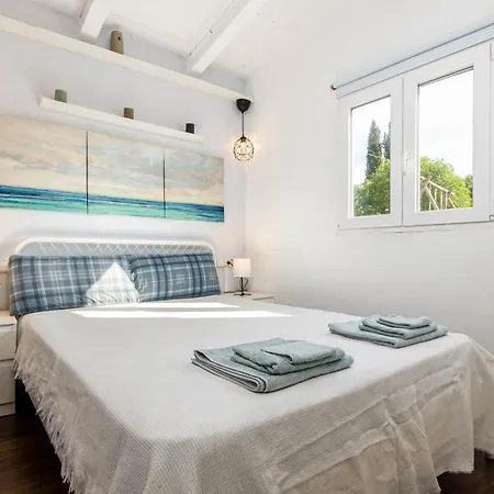 Yourhouse Gancho Villa Costitx (Mallorca)